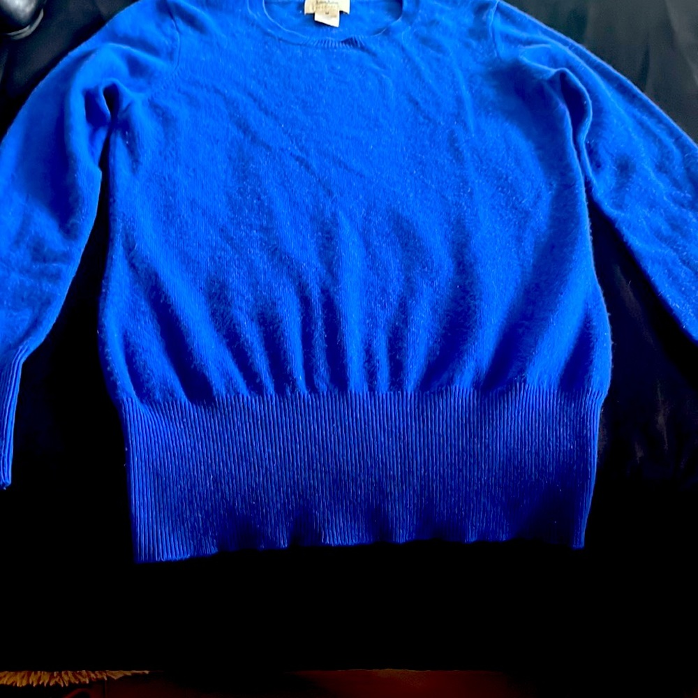 Blue cashmere sweater by niemen marcus